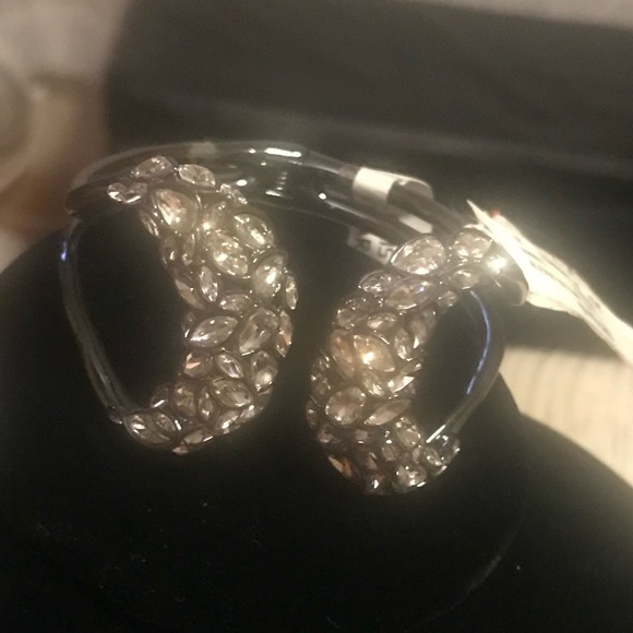 Alexis Bittar Miss Havisham
Navette Liquid Crystal Hinge
Bracelet. - Picture 3 of 9